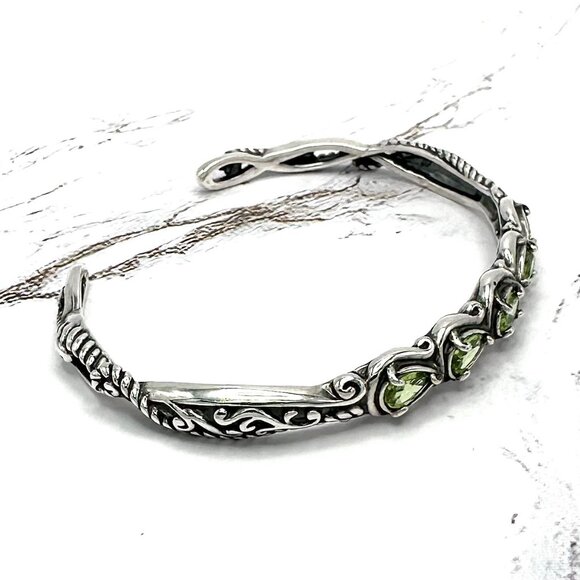 Carolyn Pollack Multi-Cut Peridot Sterling Silver Gemstone Cuff Bracelet 6-1/2" - Picture 2 of 5